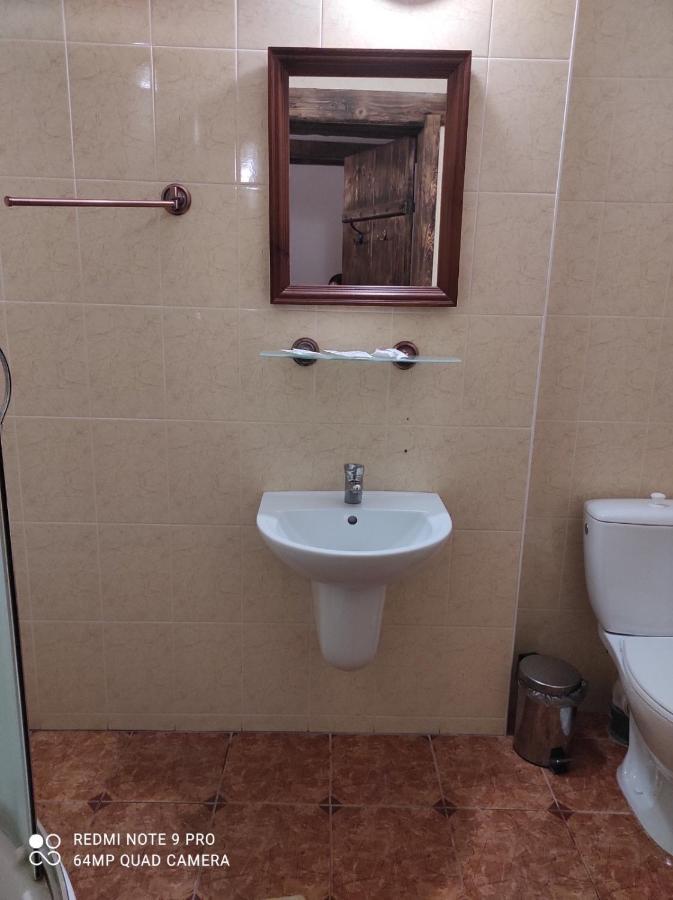 Готельний Комплекс Трапезна Subbotiv Esterno foto